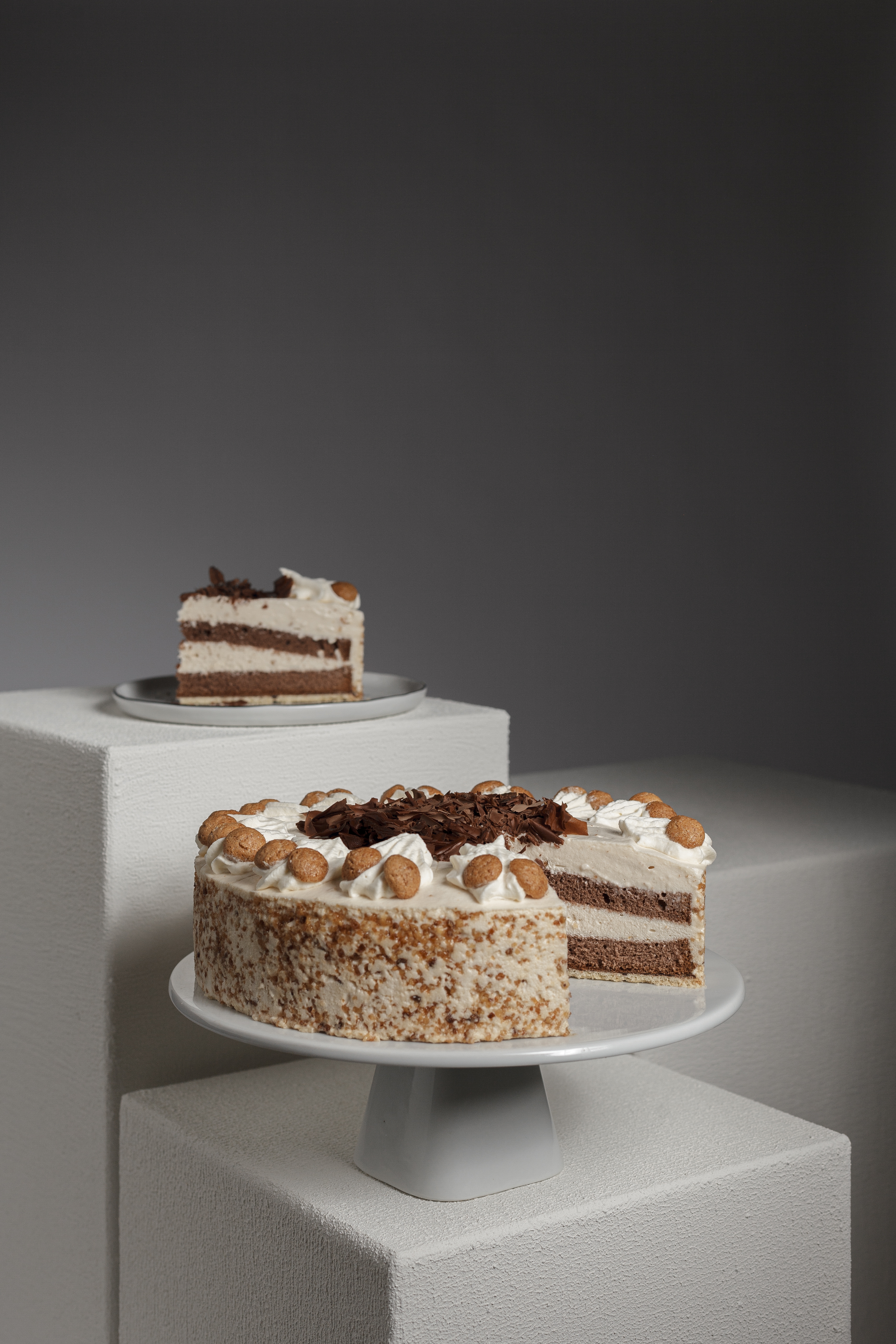 Brommler Amaretto Sahnetorte 1750g